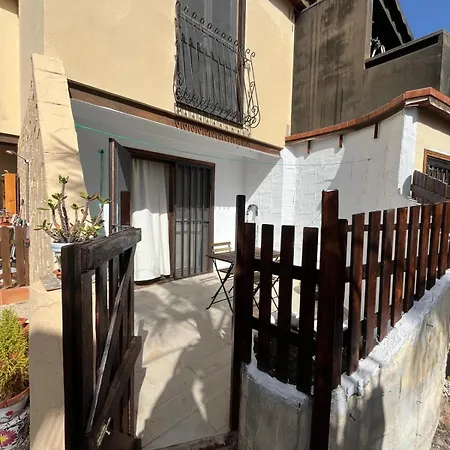 Lägenhet Casa Linda Parque Holandes